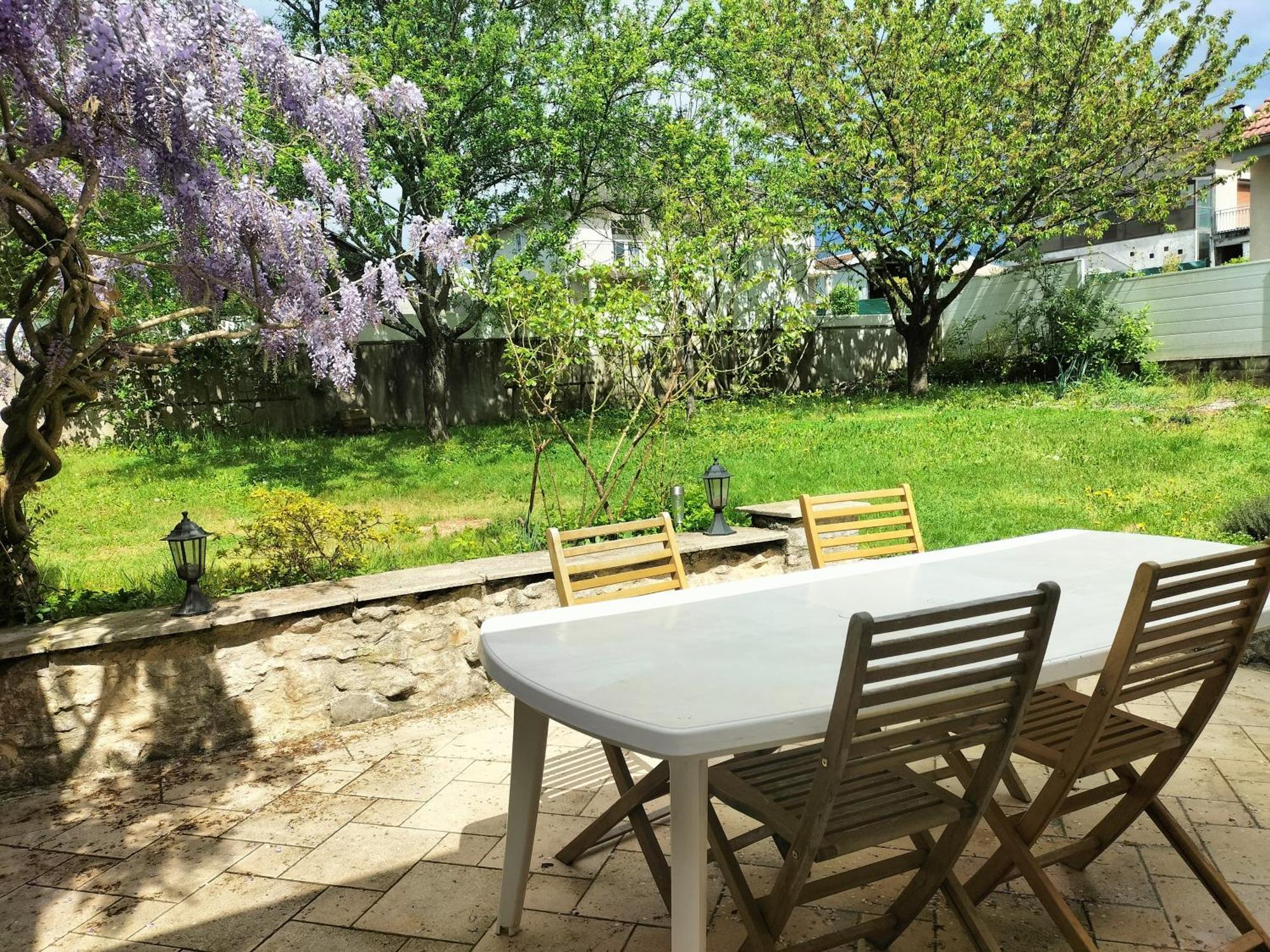 Gite 3 Etoiles "Entre Sources Et Riviere" Besancon Vaire-le-Grand Luaran gambar